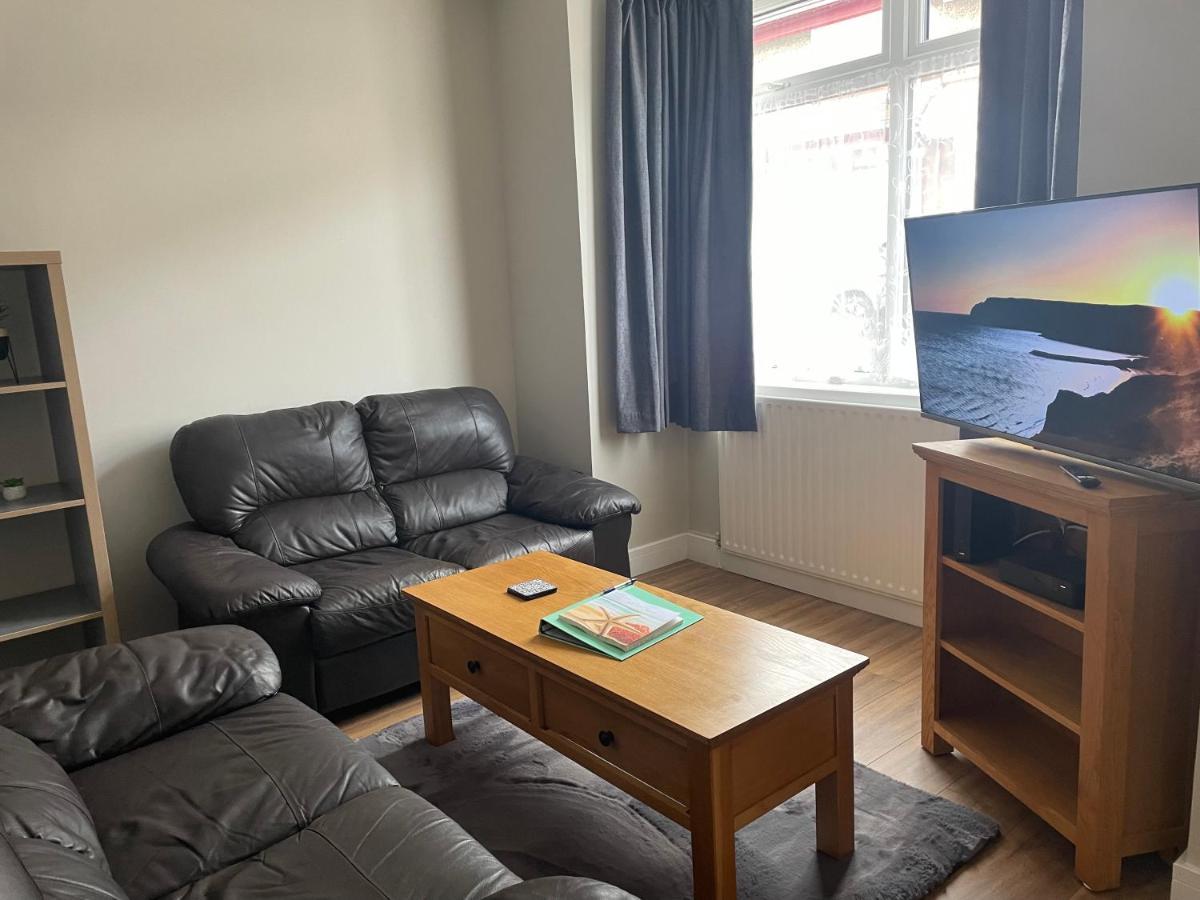 2 Bed House -Close To Cleveland Way,Lovely Beaches Brotton Buitenkant foto